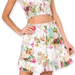NWT FANCO Multicolor Floral Eyelet Ruffle Hem Skirt Medium